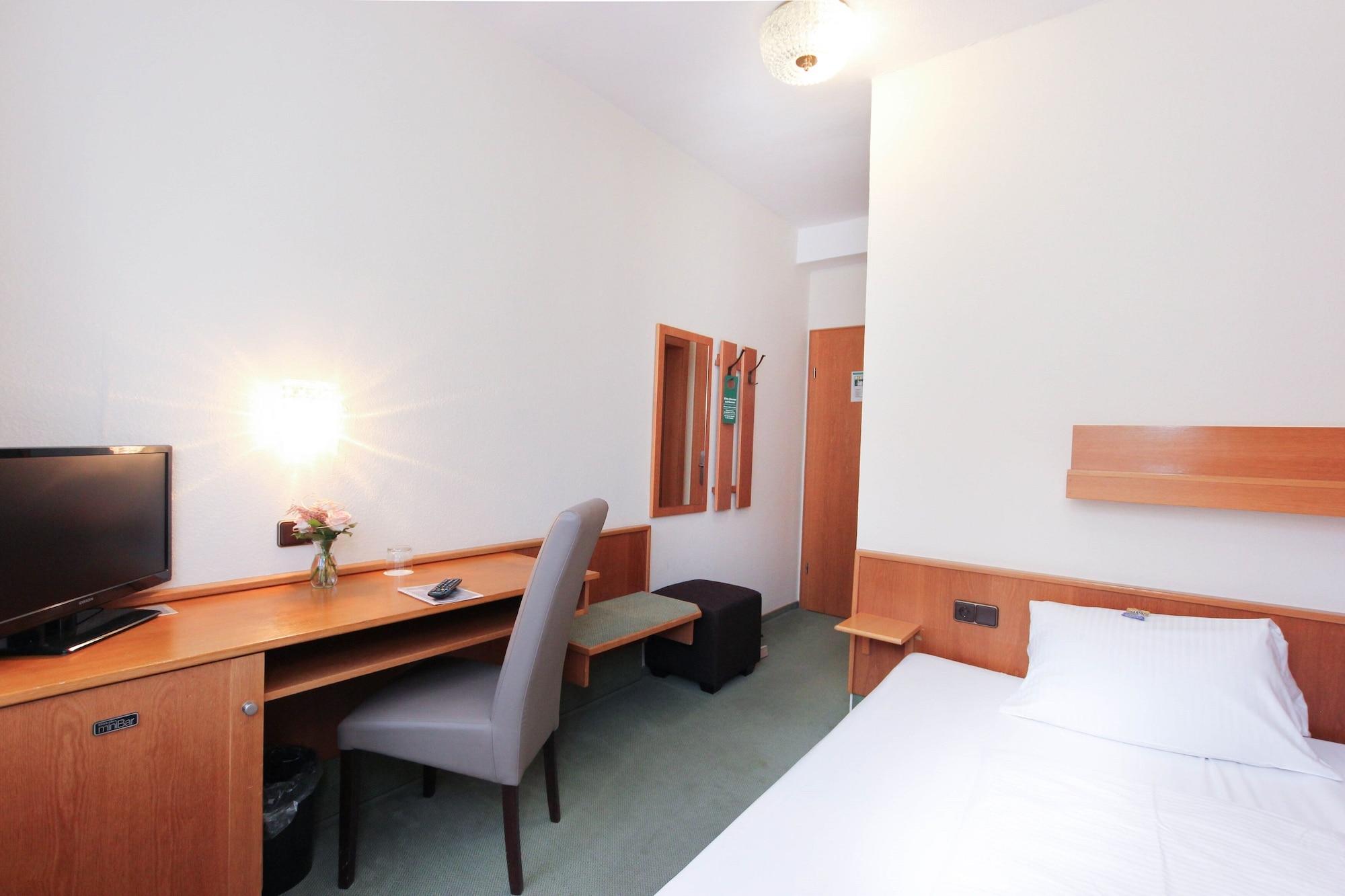 City Hotel Wuerzburg Extérieur photo
