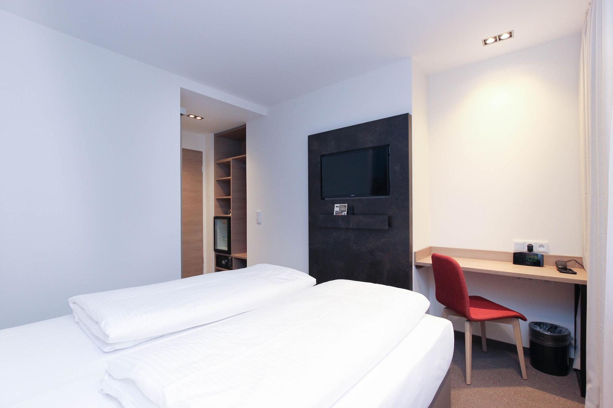 City Hotel Wuerzburg Extérieur photo