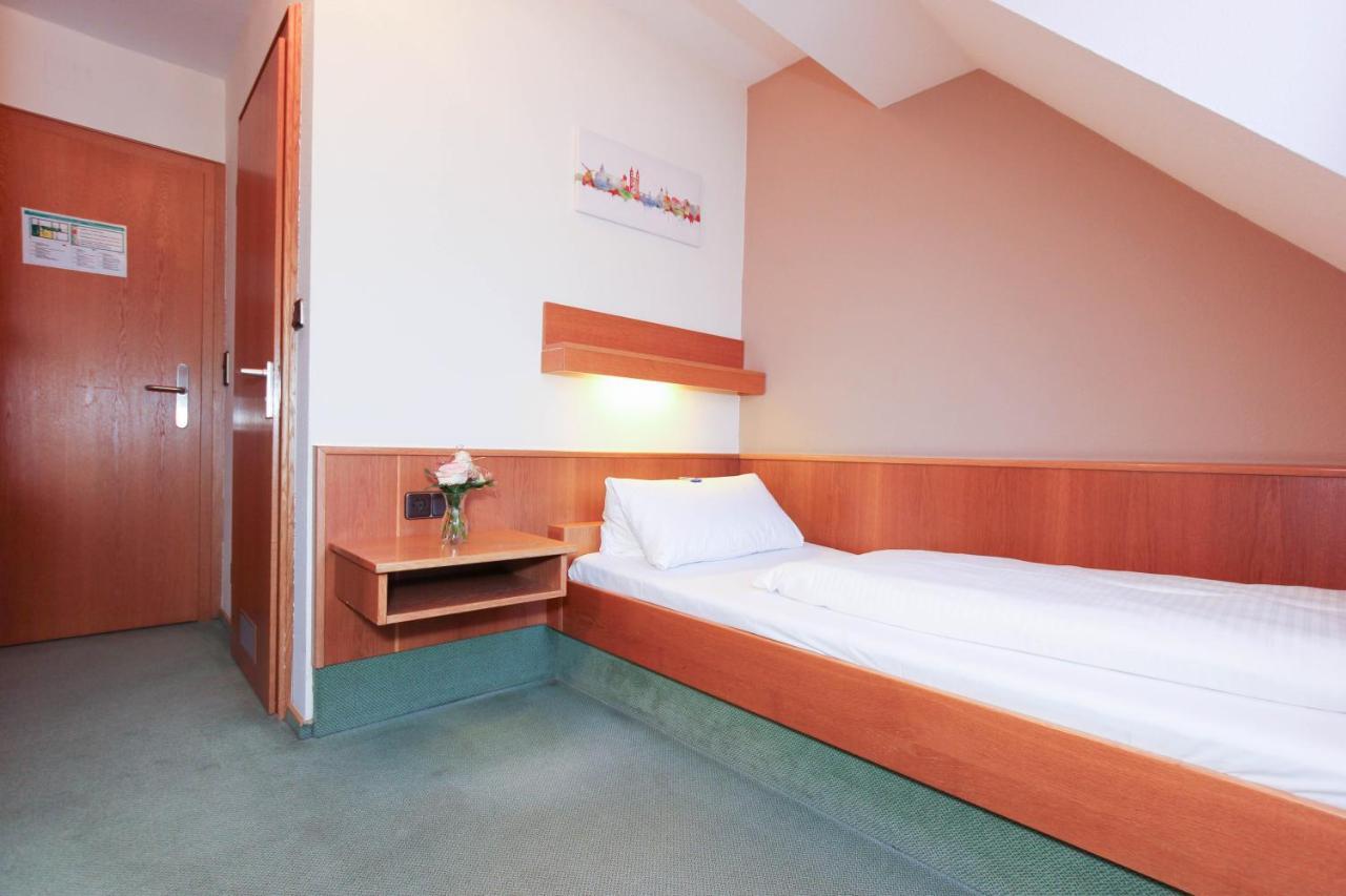 City Hotel Wuerzburg Extérieur photo